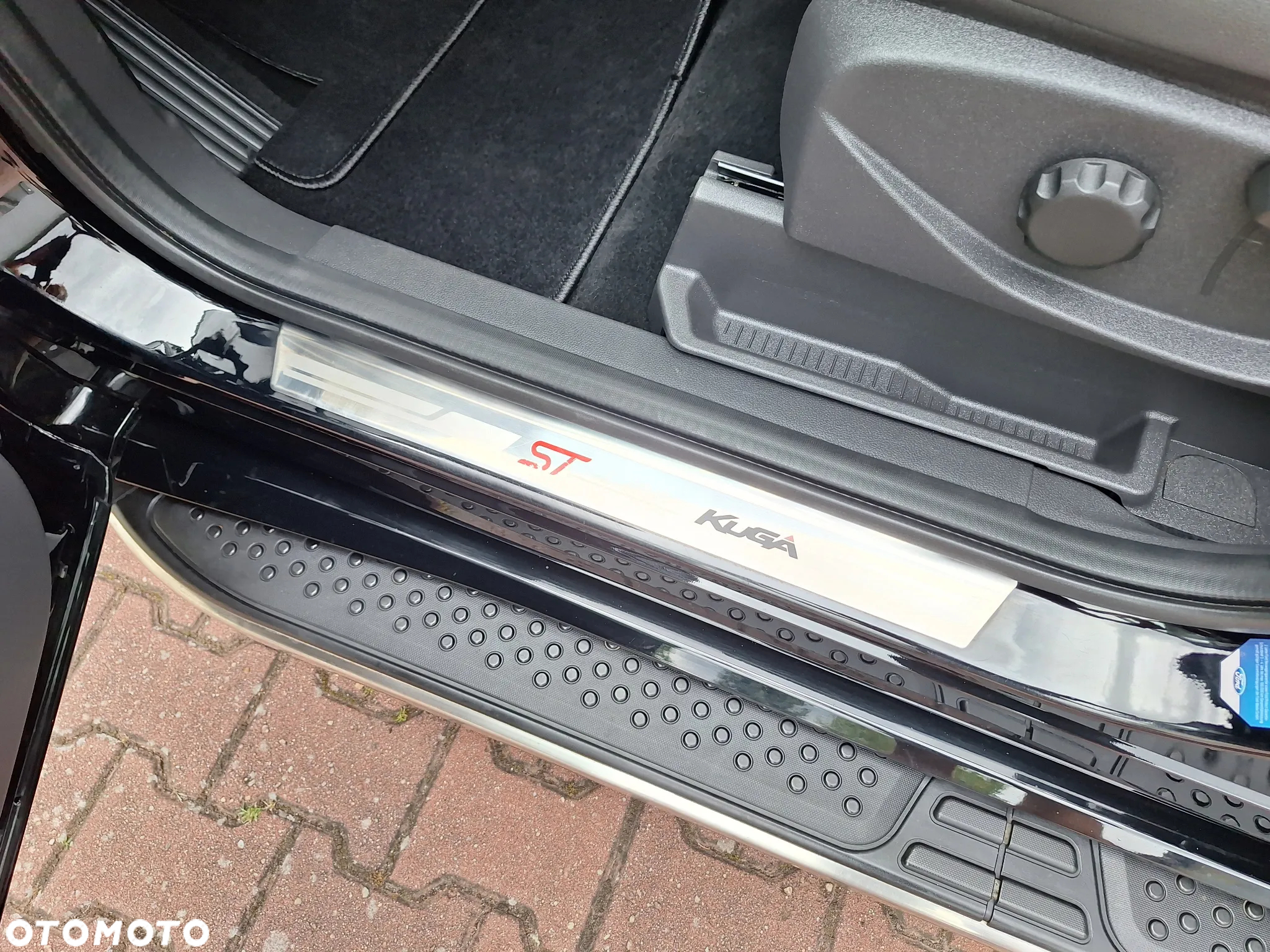Ford Kuga 2.0 TDCi AWD ST-Line Black - 18