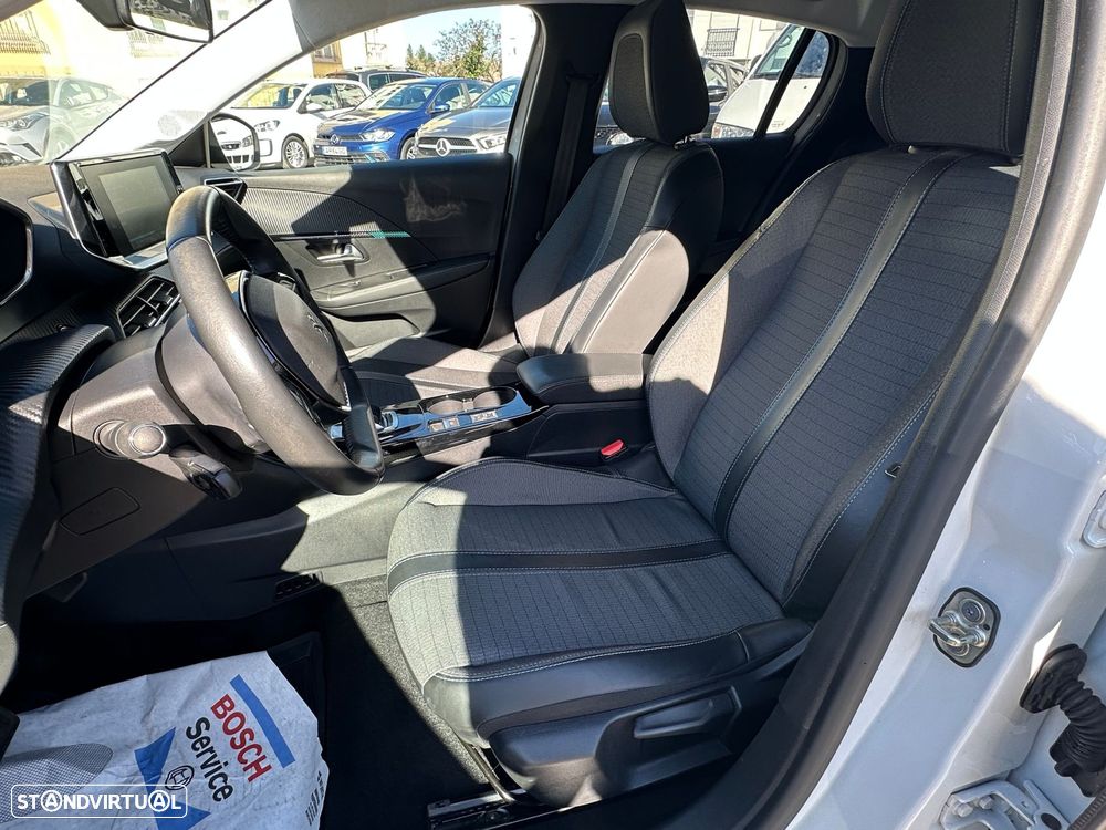 Peugeot e-208 50 kWh Allure Pack - 13