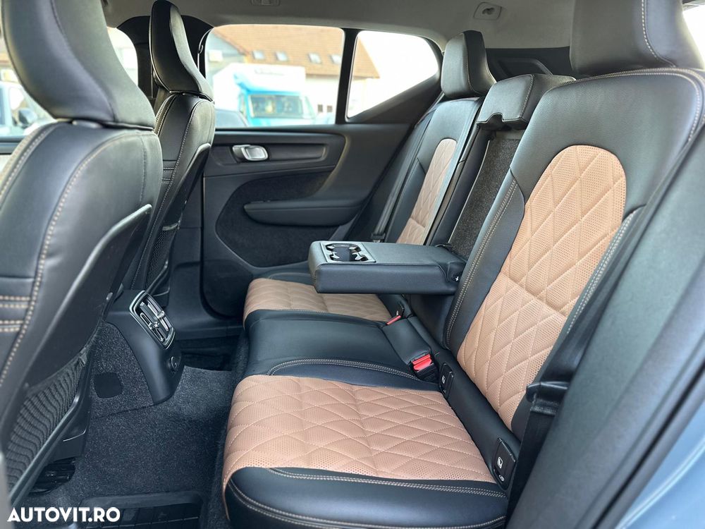 Volvo XC 40 Recharge T5 Twin Engine AT7 Inscription - 36