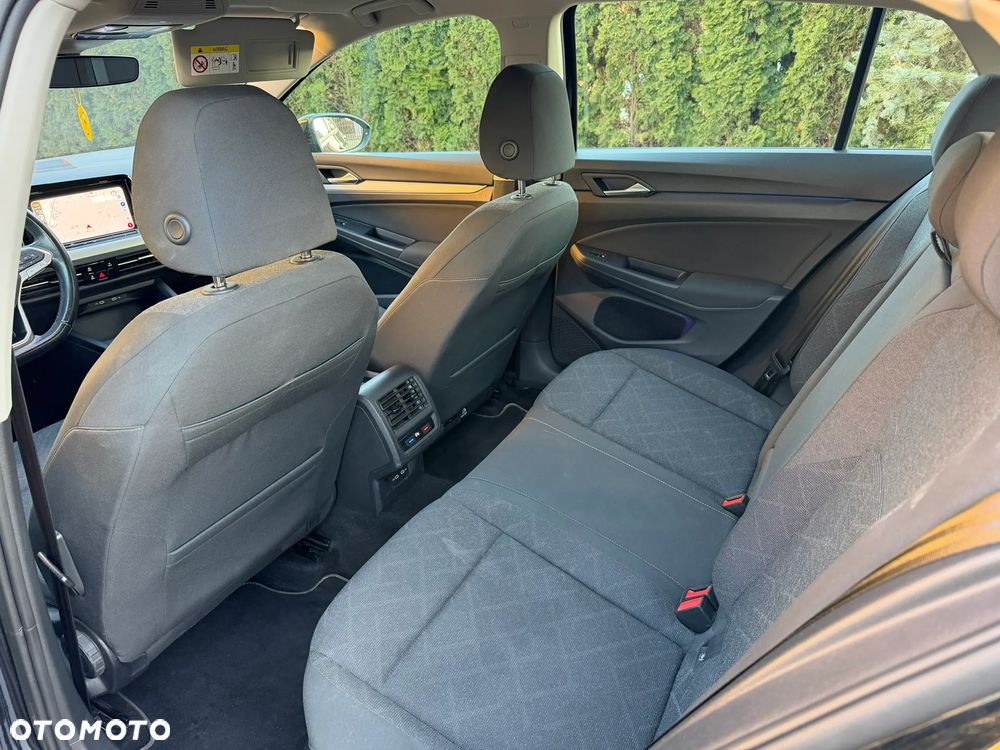 Volkswagen Golf 1.5 eTSI OPF DSG Life - 14