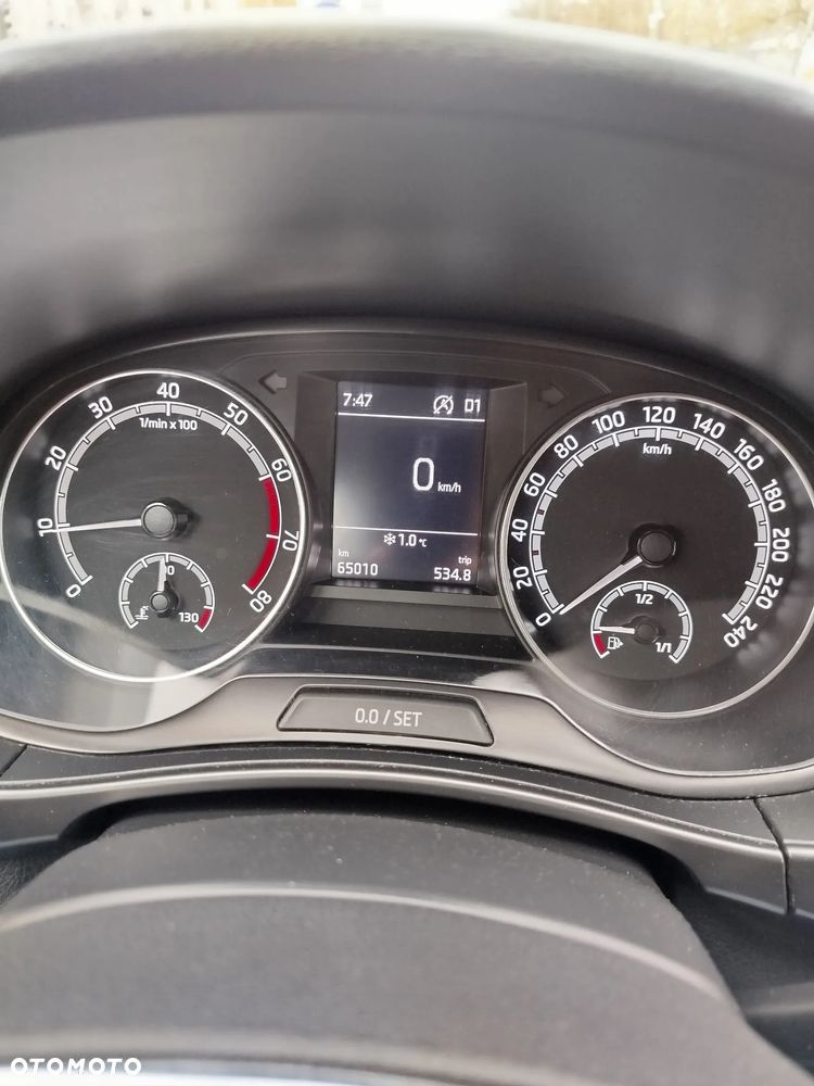 Skoda Fabia 1.0 TSI Style DSG - 2