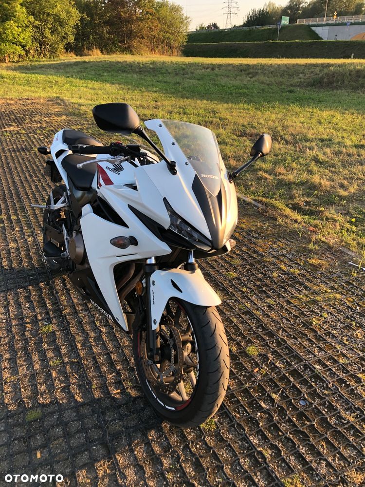 Honda CBR - 18