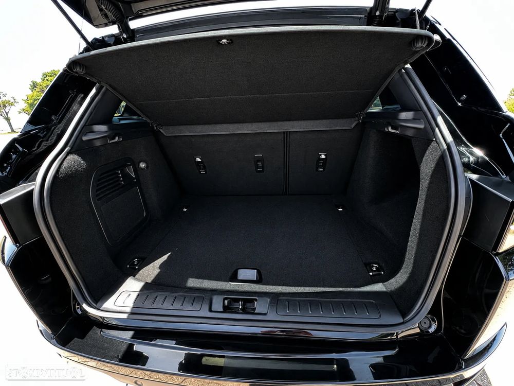Land Rover Range Rover Evoque - 12