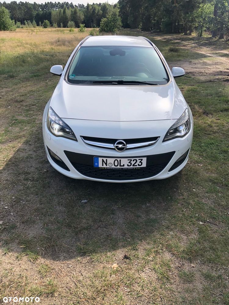 Opel Astra 1.6 CDTI DPF ecoFLEX Sports TourerStart/Stop Edition - 4