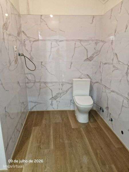 Apartamento t2 à venda na Rua Vaz Monteiro - Grande imagem: 3/6