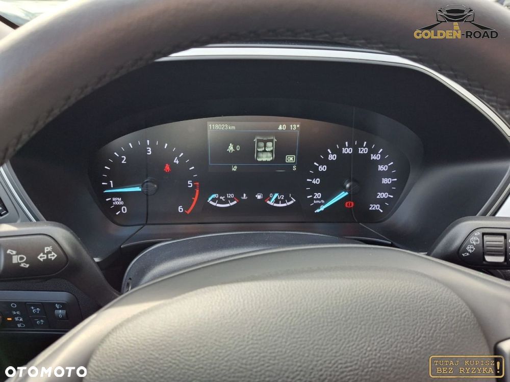 Ford Kuga - 20