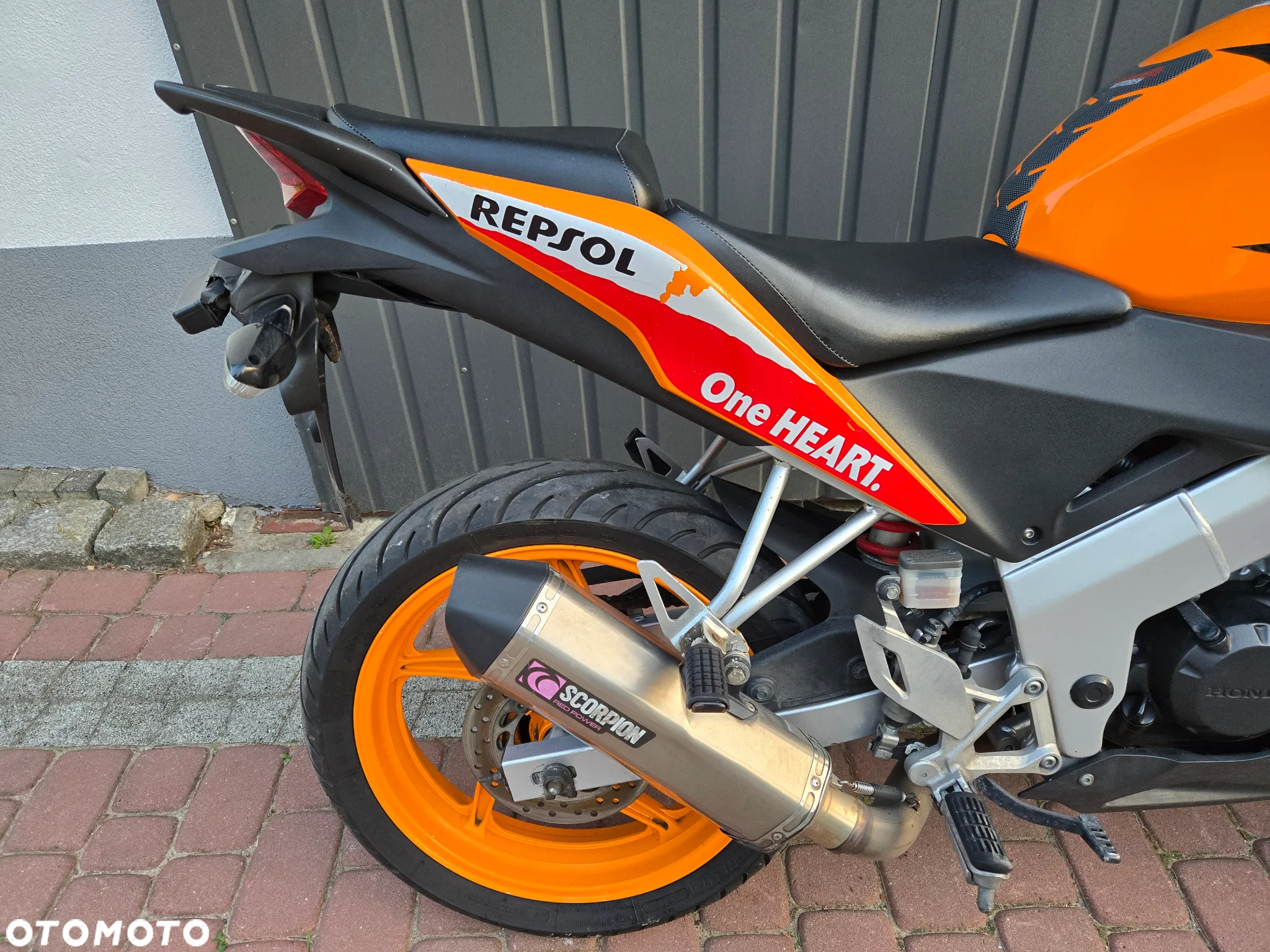 Honda CBR - 15