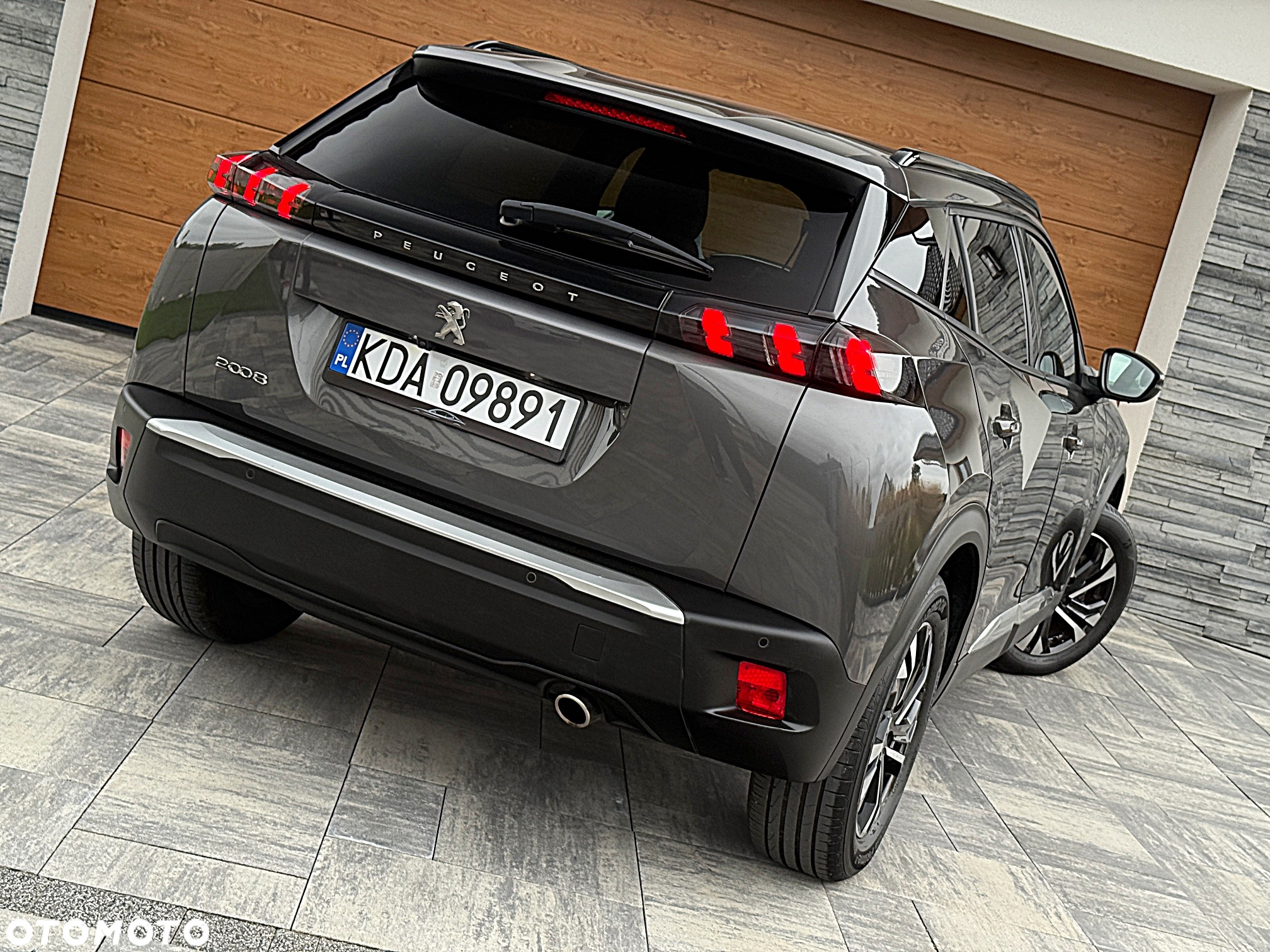 Peugeot 2008 1.5 BlueHDi Allure Pack S&S EAT8 - 35