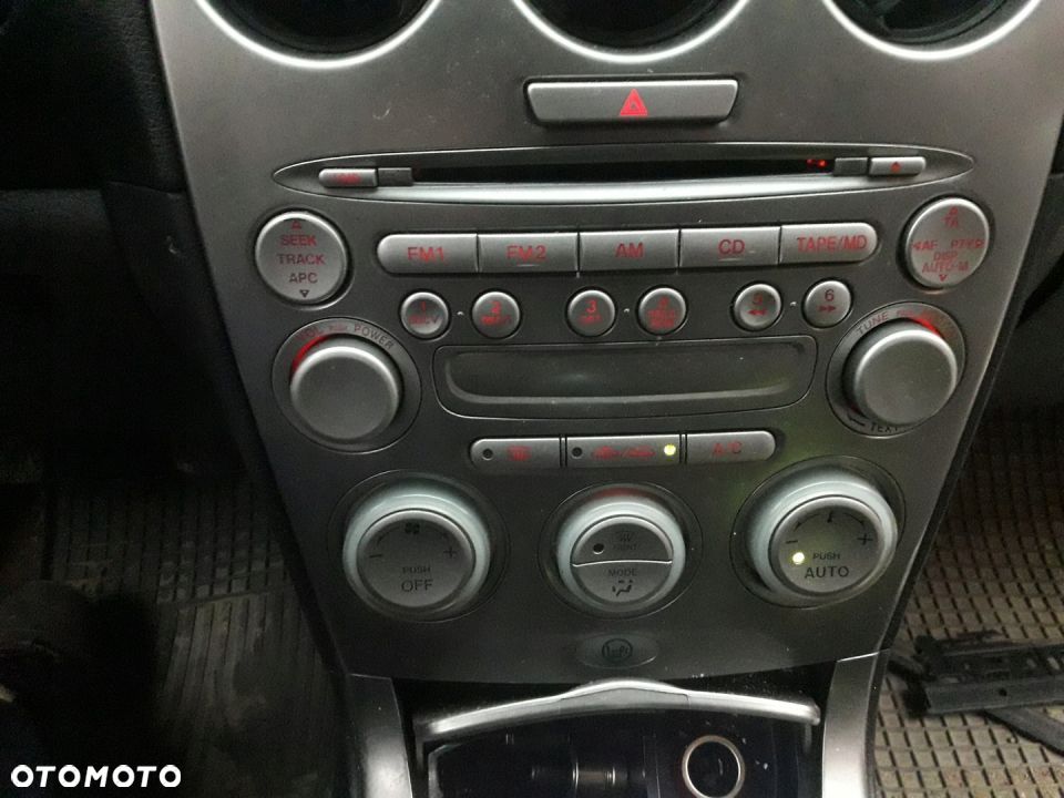 Mazda 6 02-08 Radioodtwarzacz radio Bose - 3