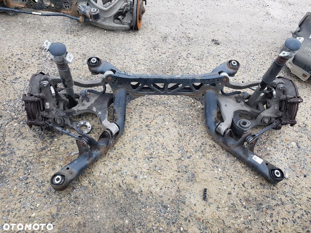 AUDI A4 B8 08r- BELKA ZAWIESZENIA TYŁ TYLNA - 2