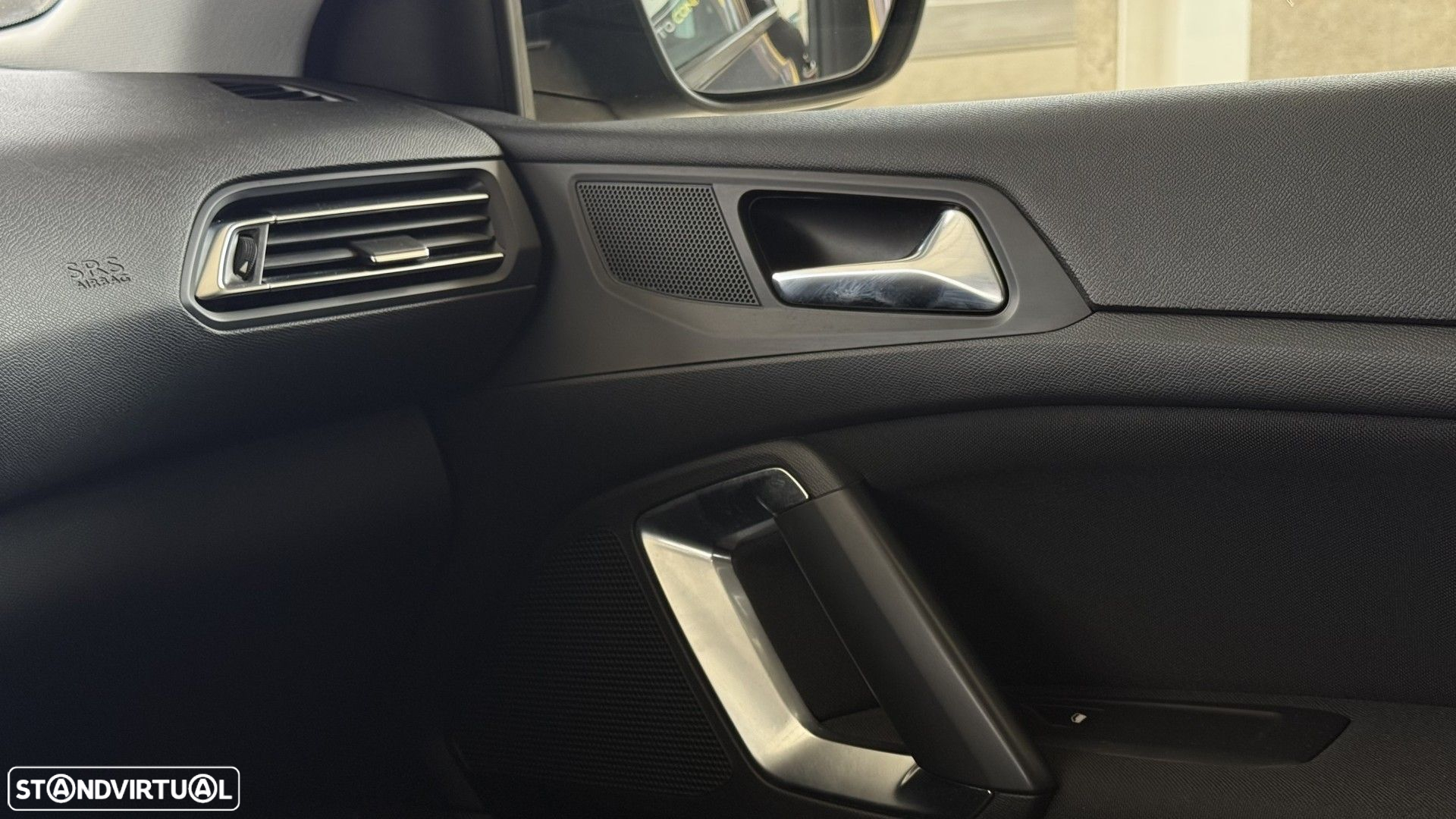 Peugeot 308 1.2 PureTech Allure J17 - 20