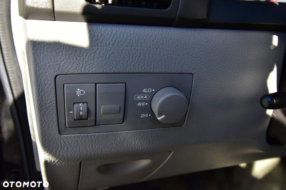 Kia Sorento 2.4 16V LX - 21