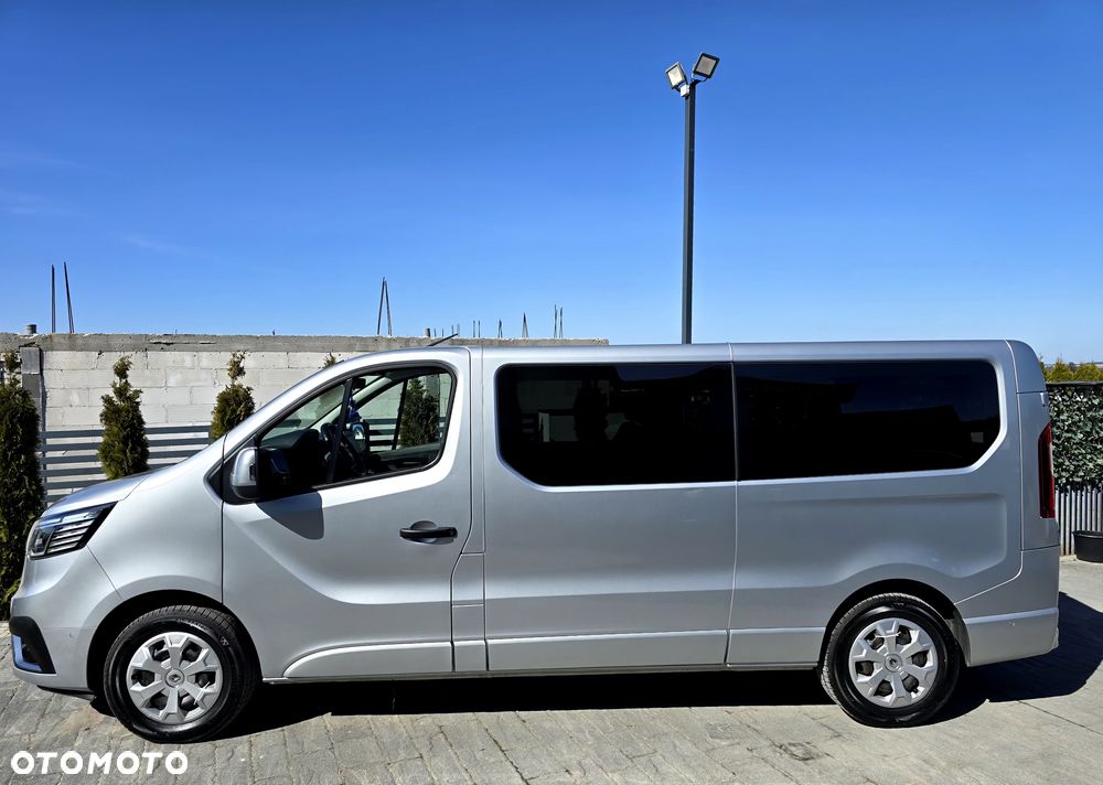 Renault Trafic - 12