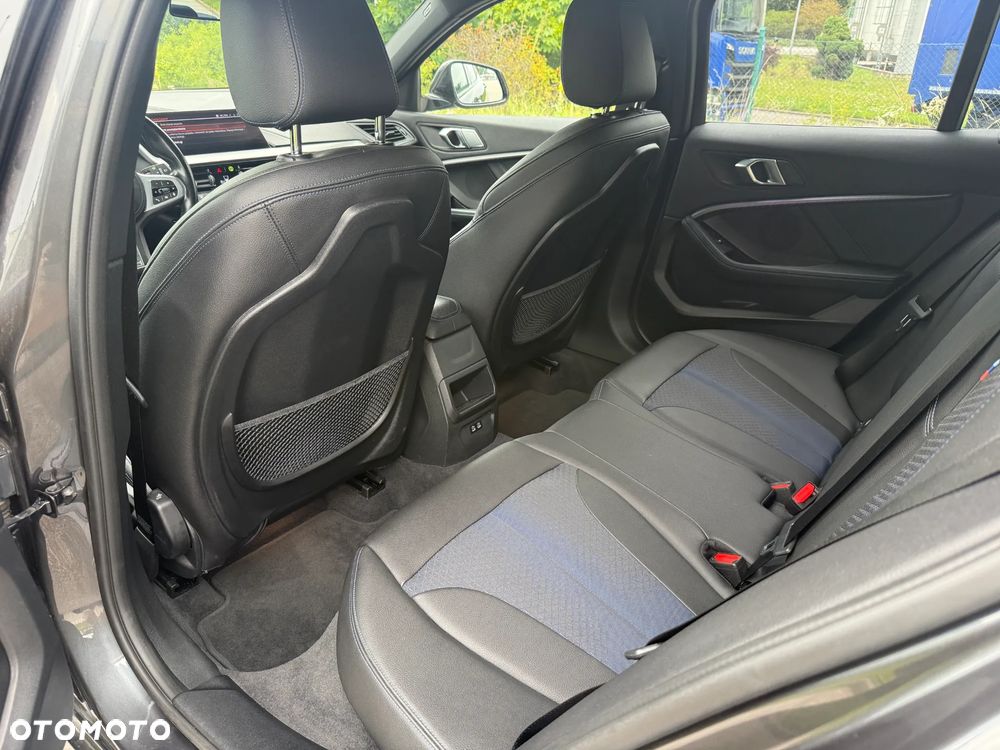 BMW Seria 1 118i M Sport - 14