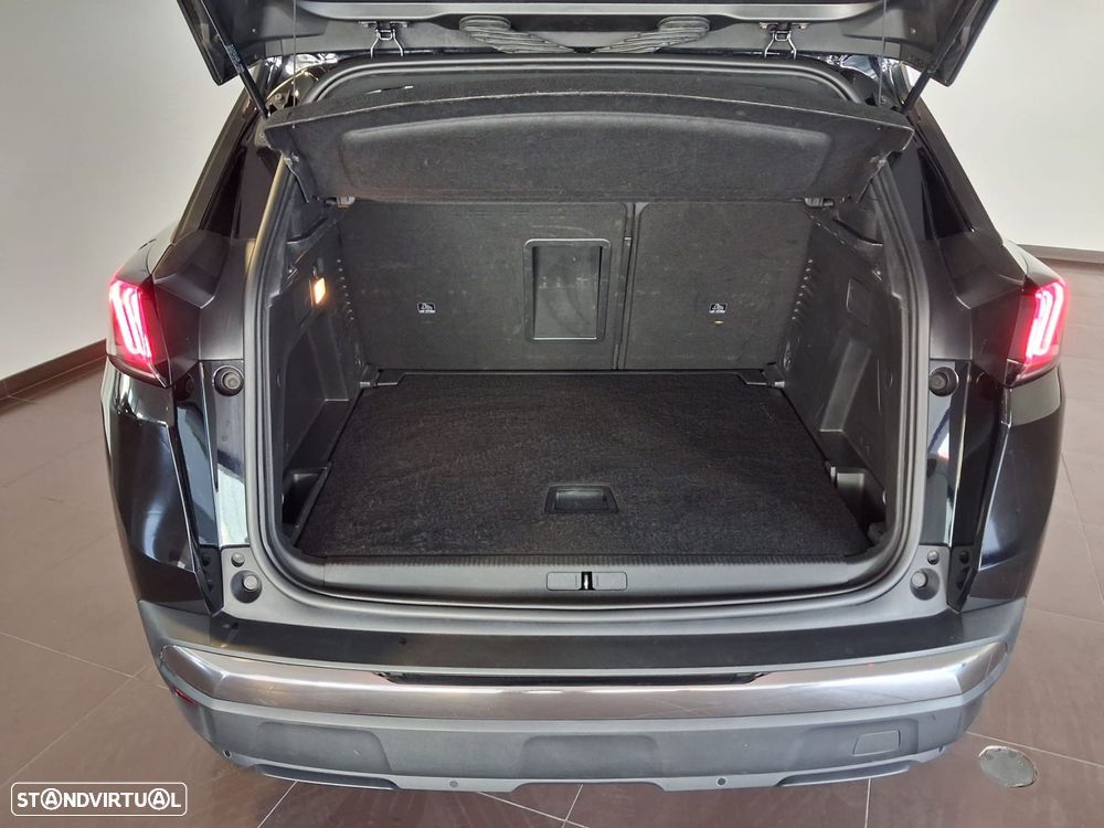 Peugeot 3008 1.2 PureTech Allure Pack EAT8 - 18
