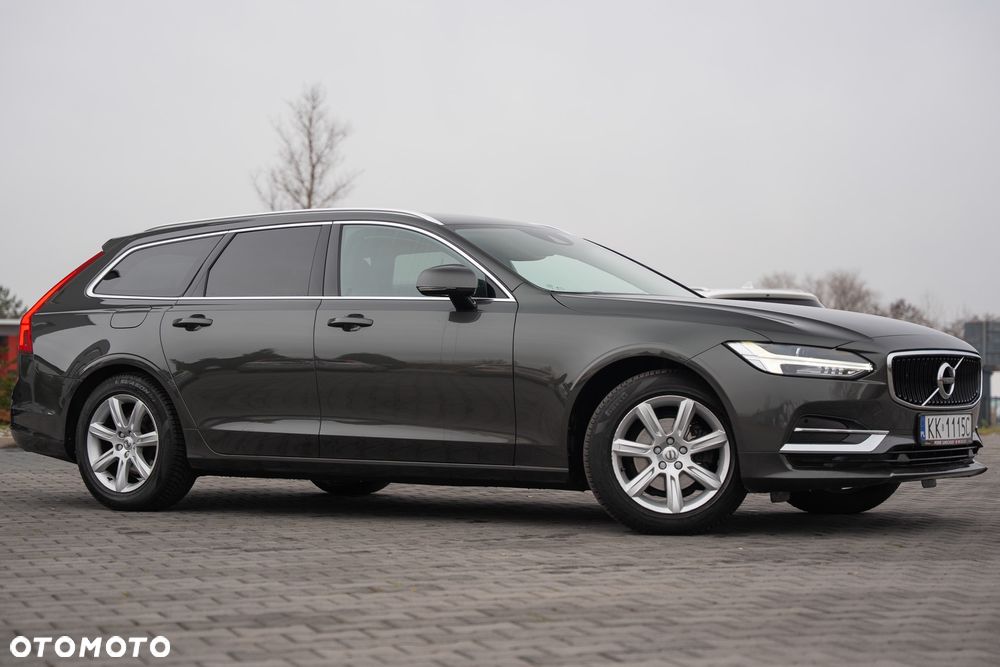 Volvo V90 D3 Geartronic Momentum Pro - 8