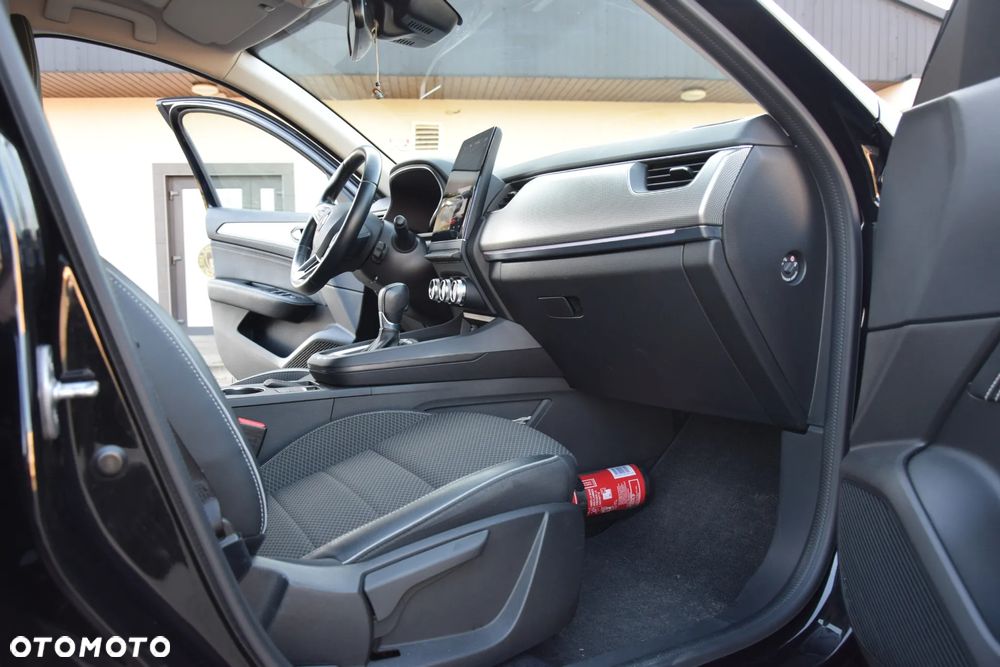 Renault Arkana 1.6 E-TECH Intens MMT - 18