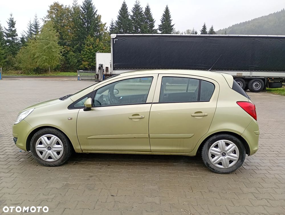 Opel Corsa - 7