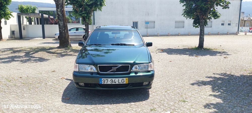 Volvo V70 T5 - 5