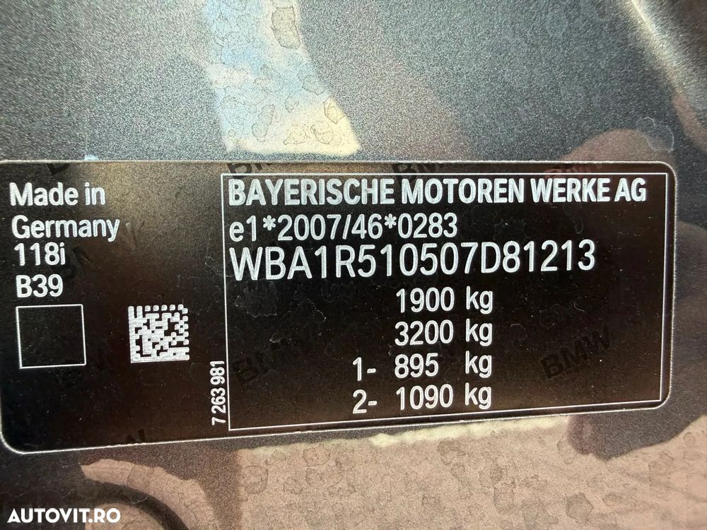 BMW Seria 1 118i Aut. Edition M Sport Shadow - 30