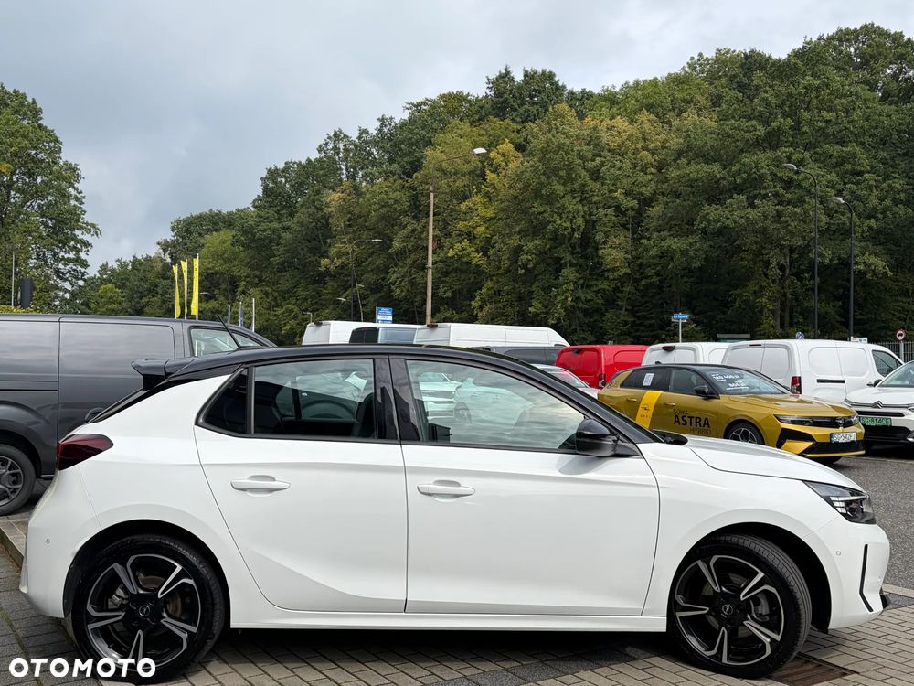 Opel Corsa 1.2 T mHEV GS eDCT - 4