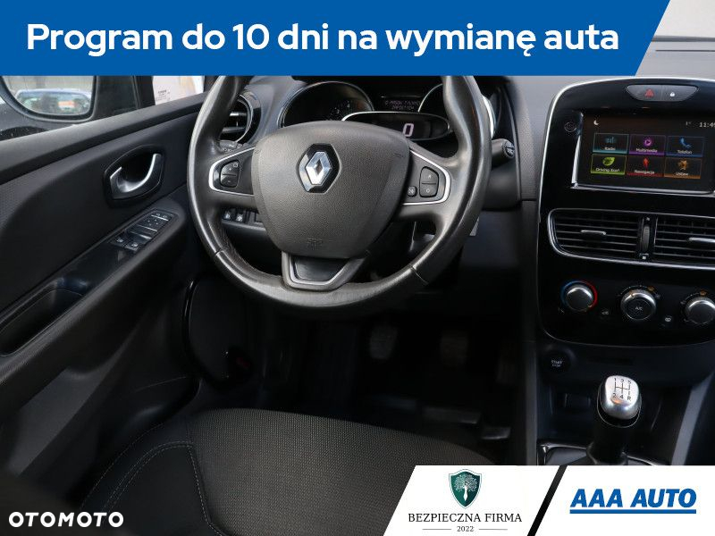 Renault Clio - 8