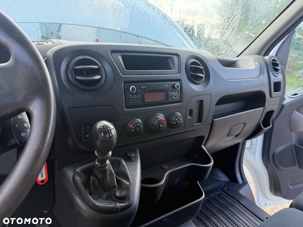 Renault Master - 22