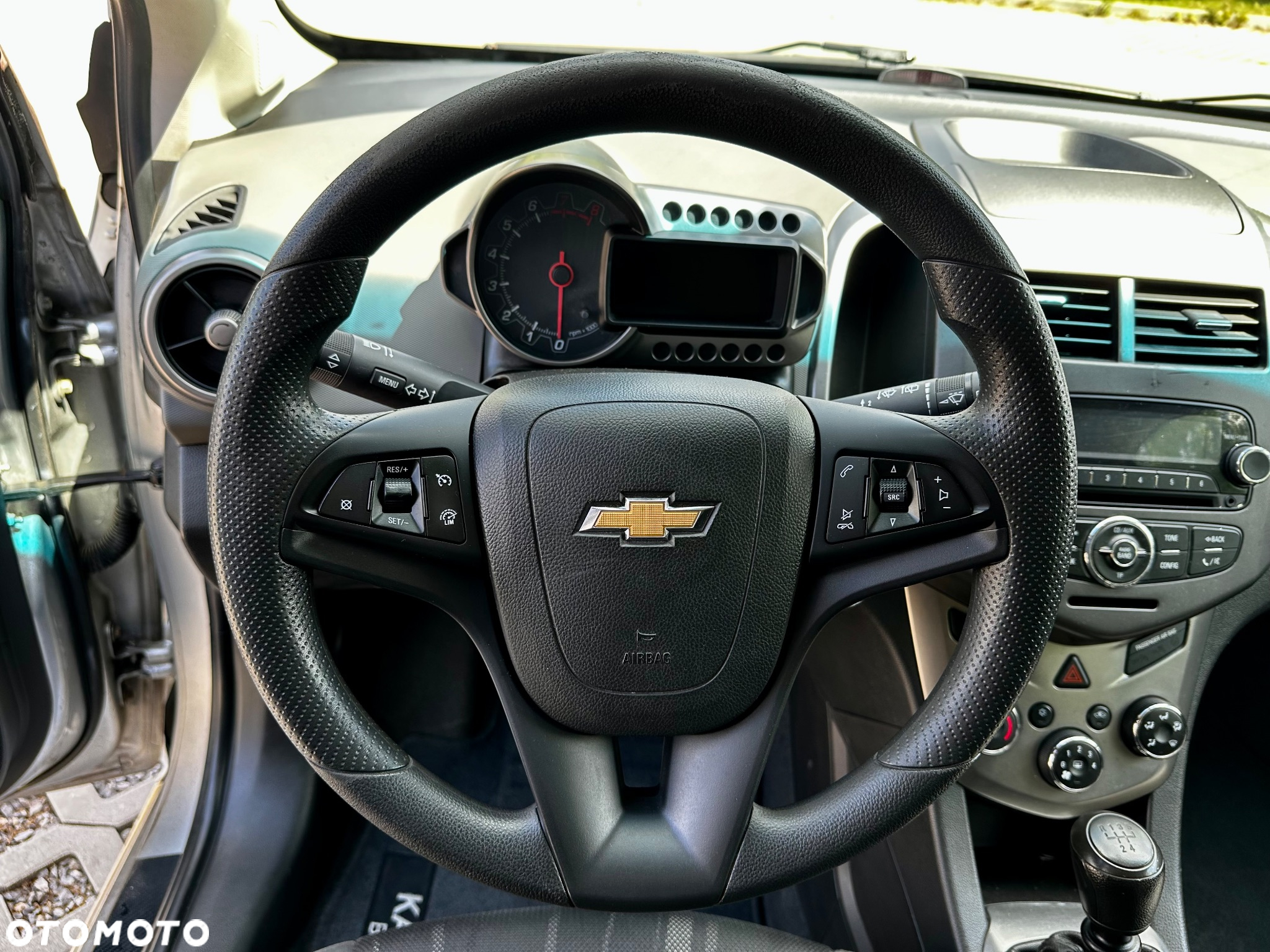 Chevrolet Aveo 1.2 LS - 30