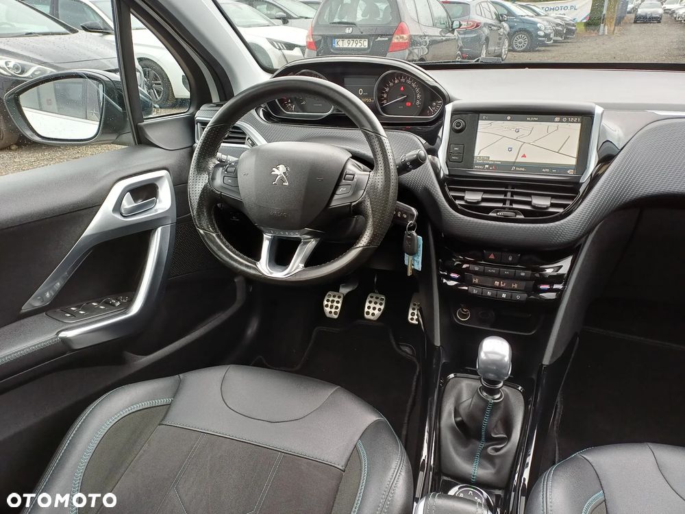 Peugeot 2008 PureTech 110 Stop&Start Crossway - 25