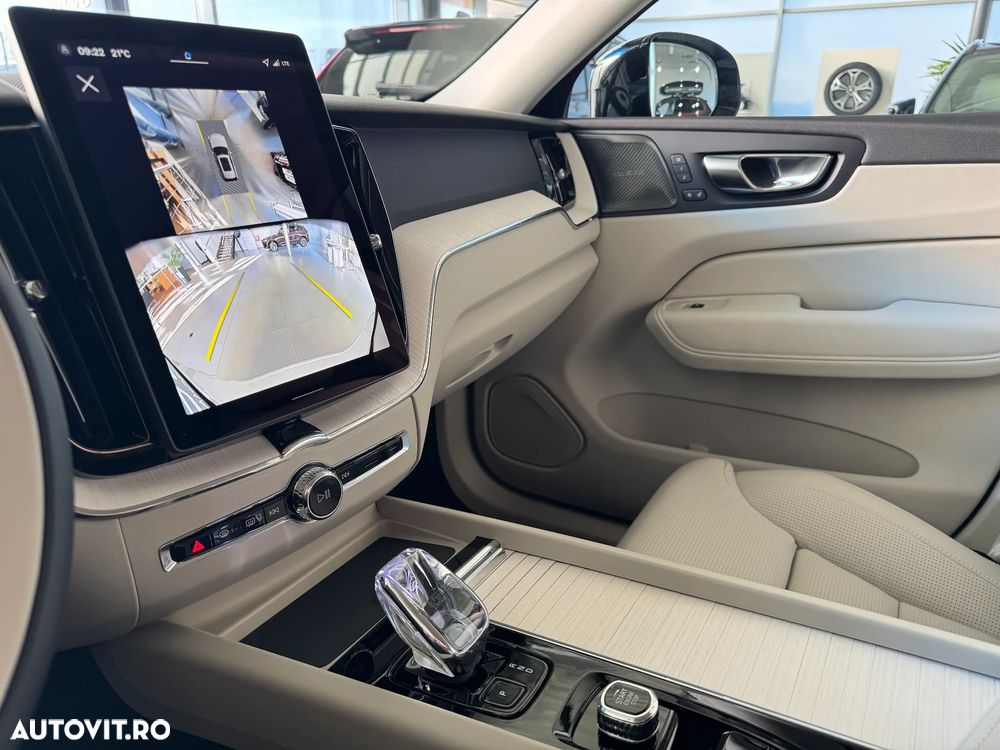 Volvo XC 60 Recharge T6 Twin Engine eAWD Inscription Expression - 15