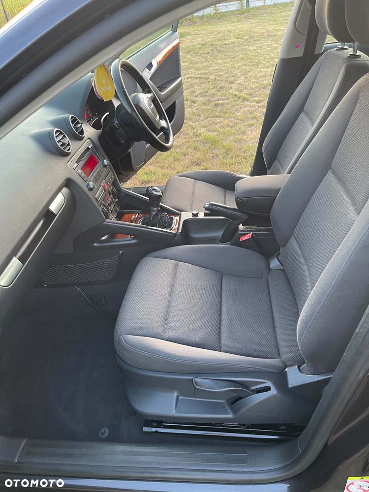 Audi A3 Sportback 1.9 TDI DPF Ambiente - 15