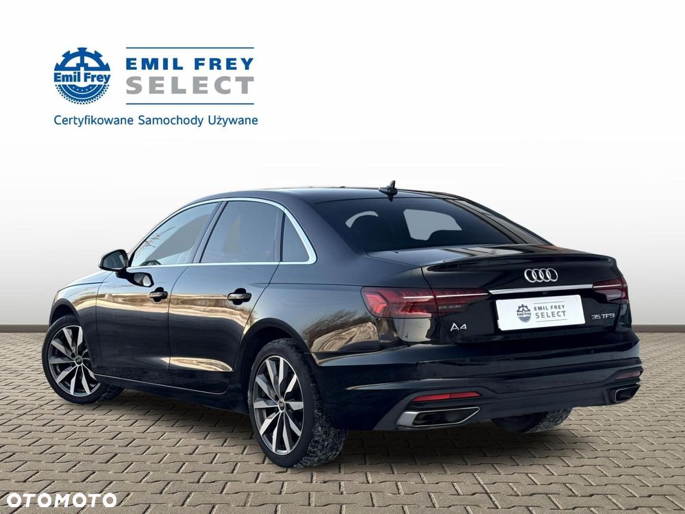 Audi A4 Limousine - 4