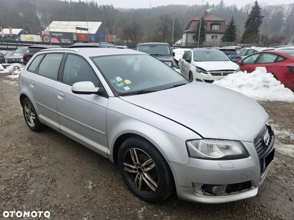 Audi A3 Sportback 2.0 TDI DPF Ambiente - 2