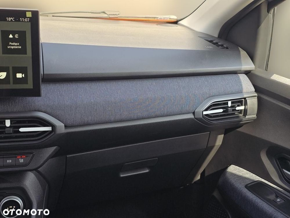 Dacia Jogger 1.8 Full Hybrid 155 Journey MMT 7os - 22