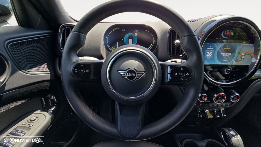 MINI Countryman Cooper SE ALL4 Classic Auto - 12