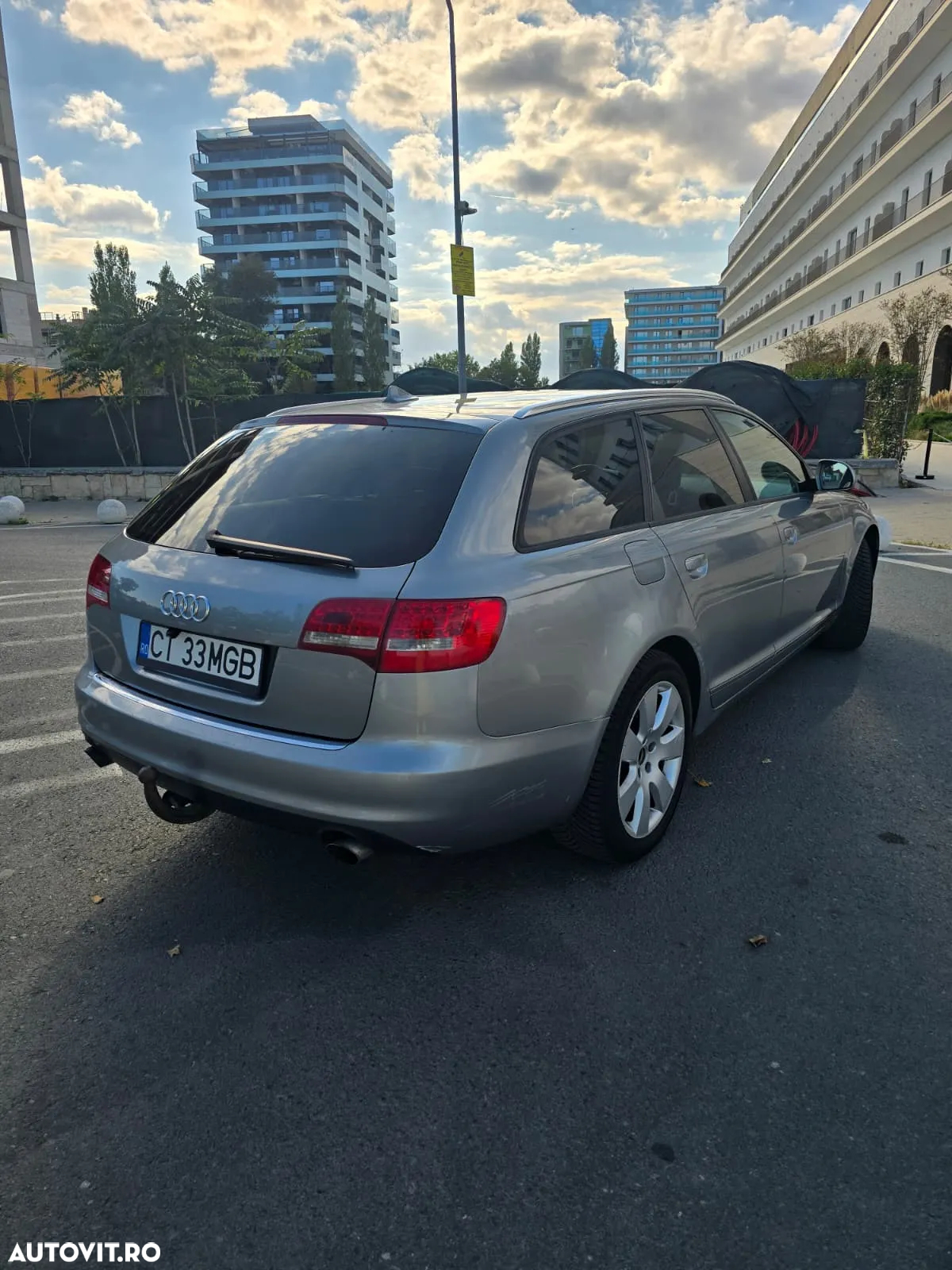 Audi A6 2.0 TDI DPF Multitronic Avant - 11