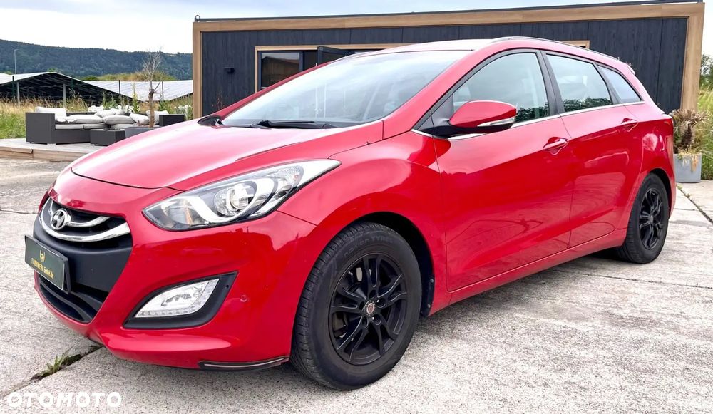 Hyundai i30 1.6 Classic + - 1