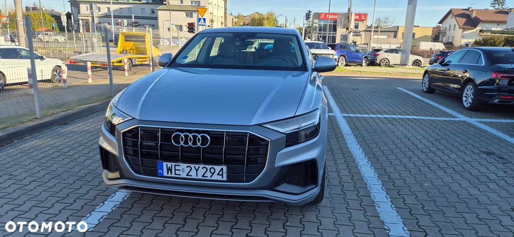 Audi Q8 - 4