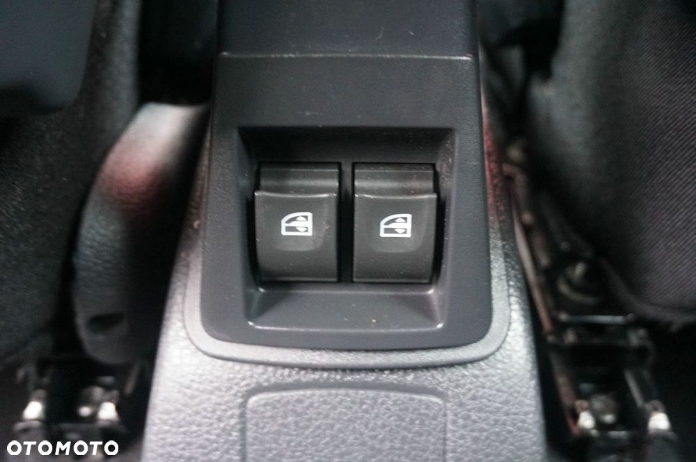 Dacia Logan 0.9 TCE Laureate - 23