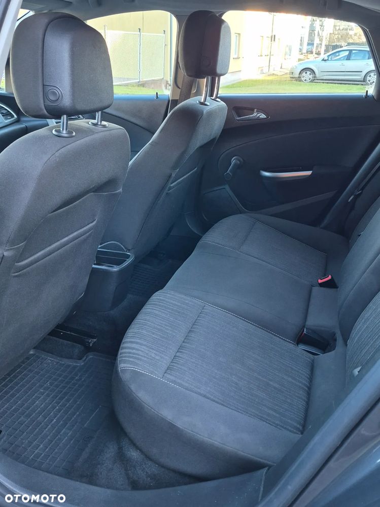 Opel Astra 1.4 Turbo Cosmo - 22