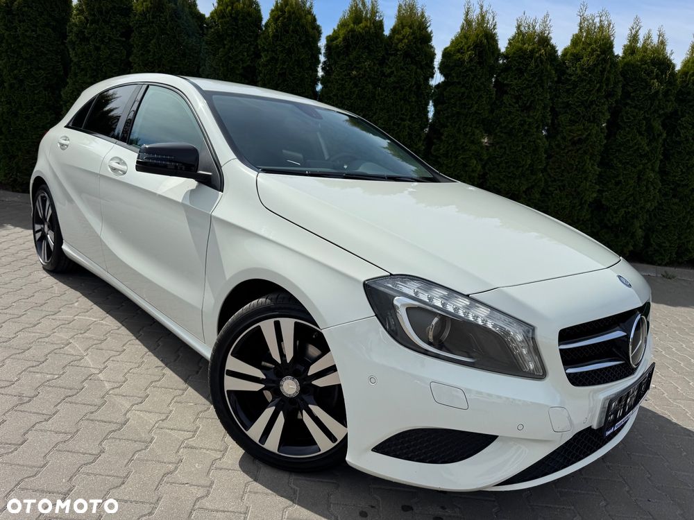 Mercedes-Benz Klasa A 200 7G-DCT Activity Edition - 8