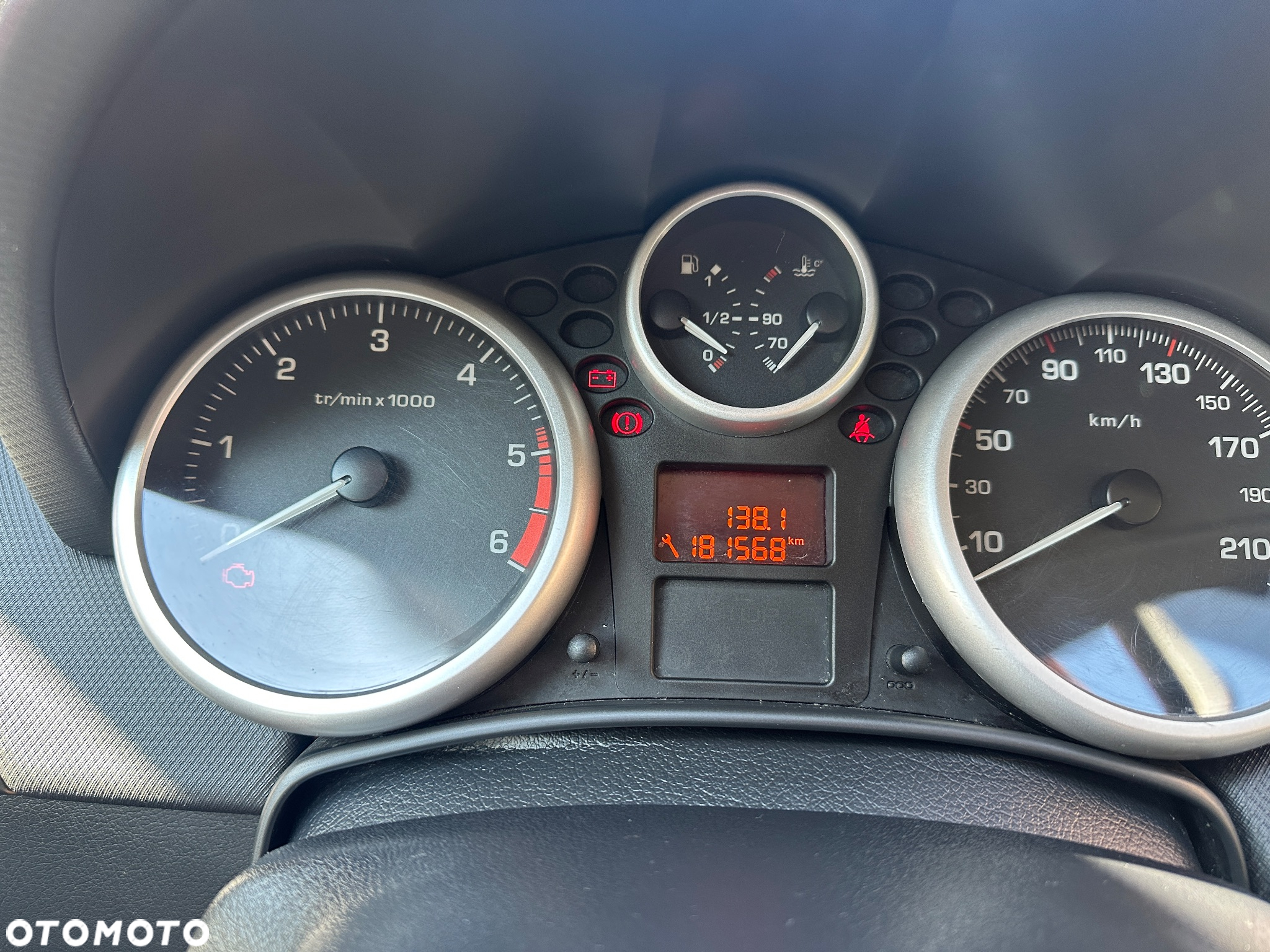 Peugeot 207 1.4 HDi Trendy - 8