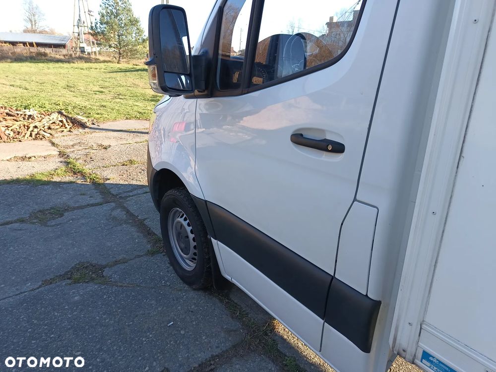 Mercedes-Benz Sprinter KONTENER+ winda ZEPRO (750kg) 2.0 diesel 170kM automat rok 2021.12 WEBASTO, OGRZEWANY KONTENER, SUPER STAN, BEZ RDZY!!! - 14