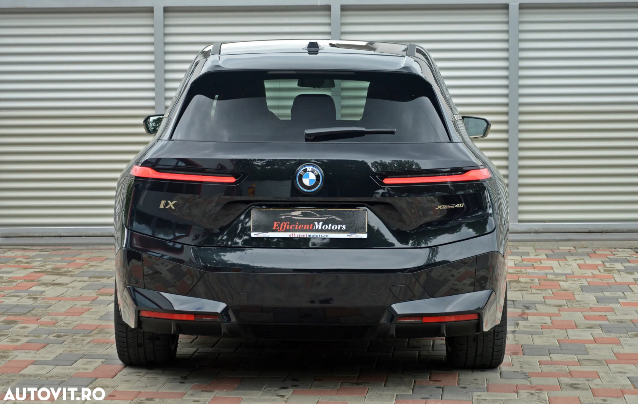 BMW iX xDrive40 - 14