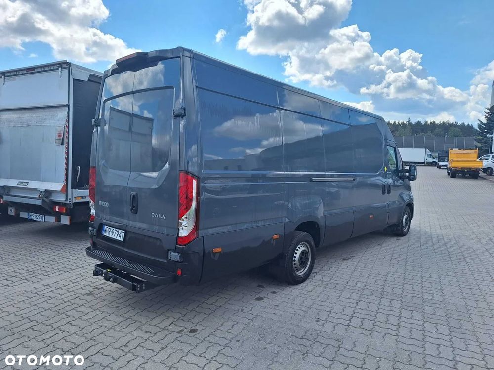 Iveco Daily 35S18 | L4H2 | Silnik 3.0 | Automat | Hak | FULL LED | Kamera cofania | - 10