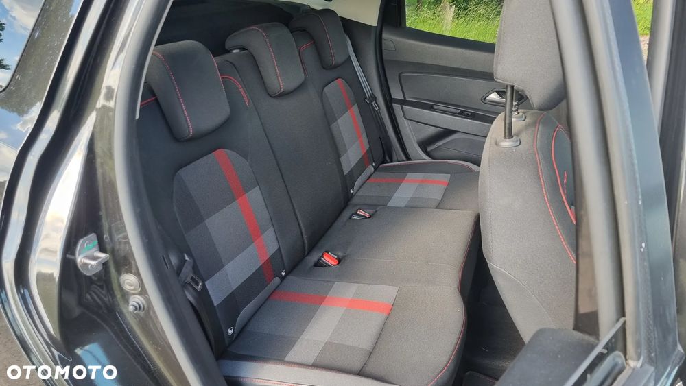 Dacia Duster 1.5 Blue dCi Prestige - 28