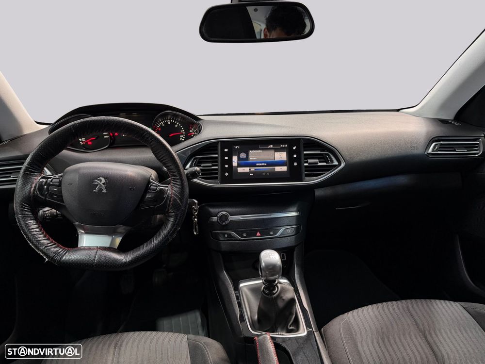 Peugeot 308 SW - 15