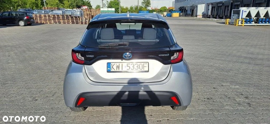 Toyota Yaris Hybrid 1.5 Comfort - 4