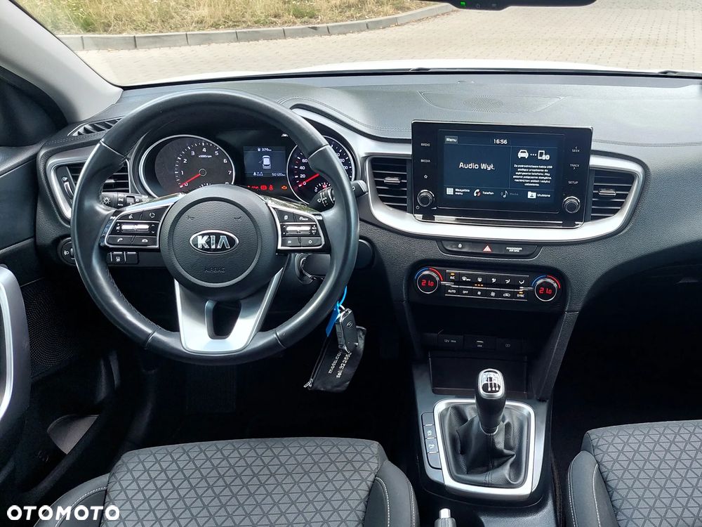 Kia Ceed 1.5 T-GDI M - 18