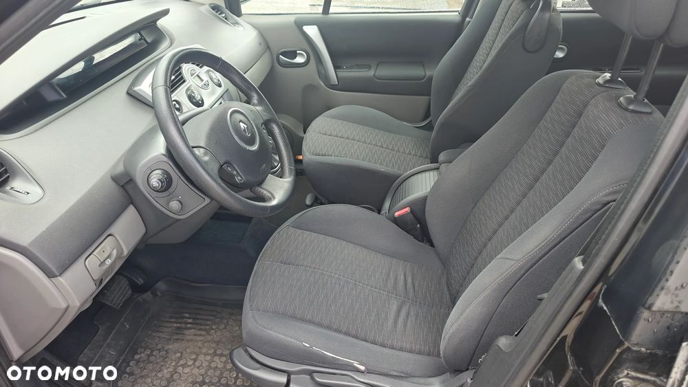 Renault Scenic 2.0 16V Privilege - 15